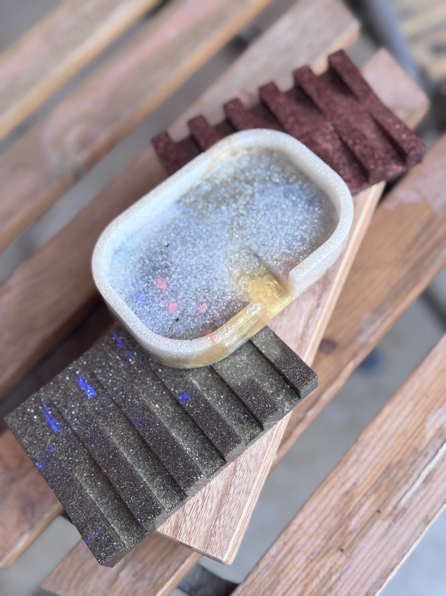 RESIN SOAP DISH | handmade soap saver dish by Romy’s Resin Art