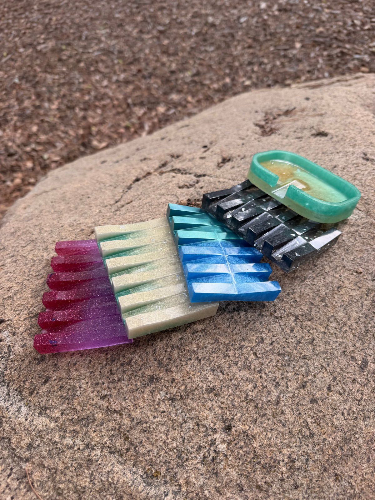 RESIN SOAP DISH | handmade soap saver dish by Romy’s Resin Art