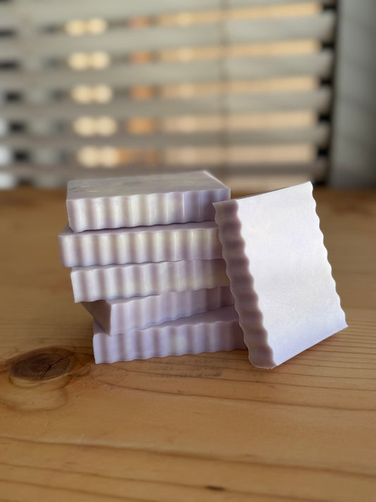 SPA LAVENDER | vanilla + lavender goat’s milk soap